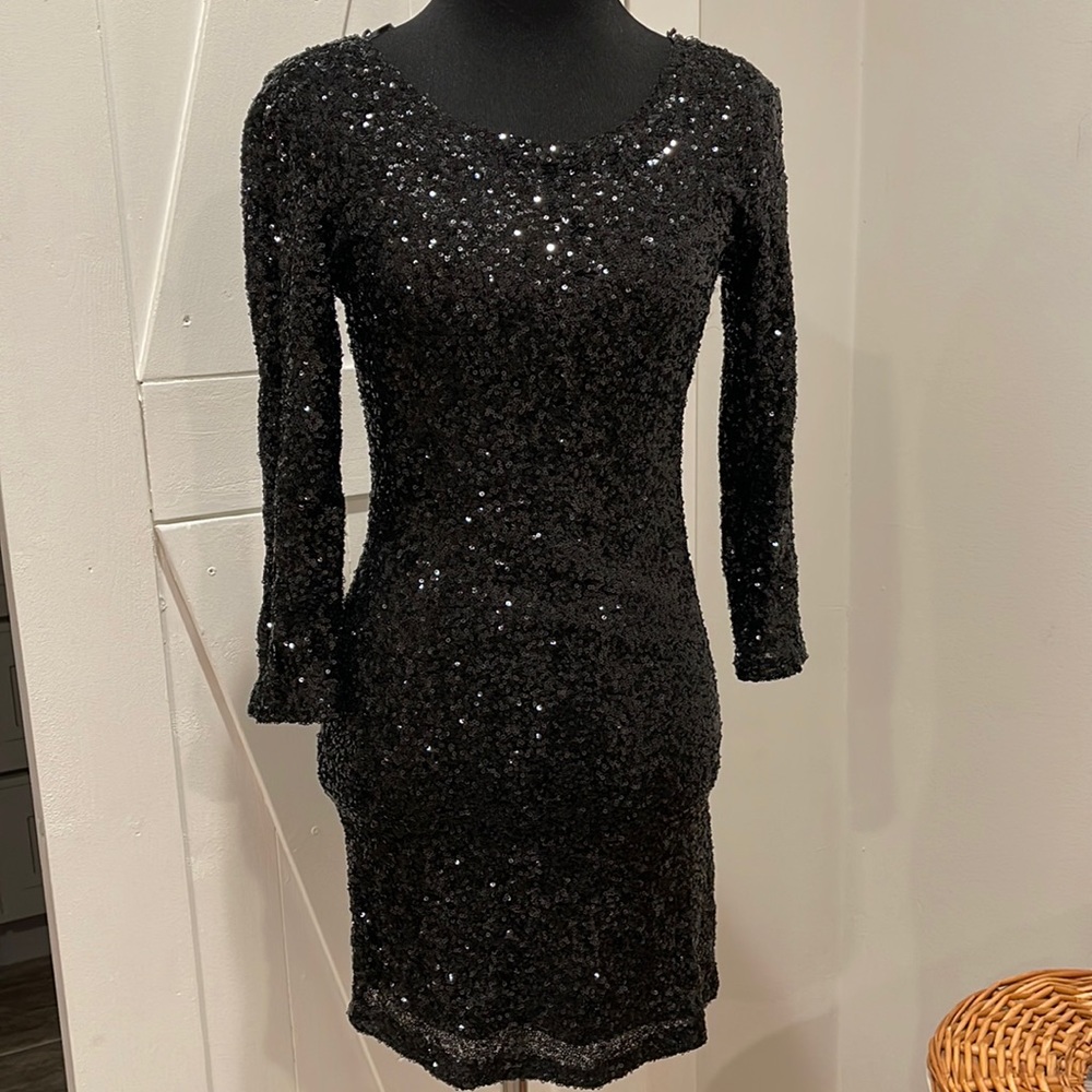 Black sequins dress